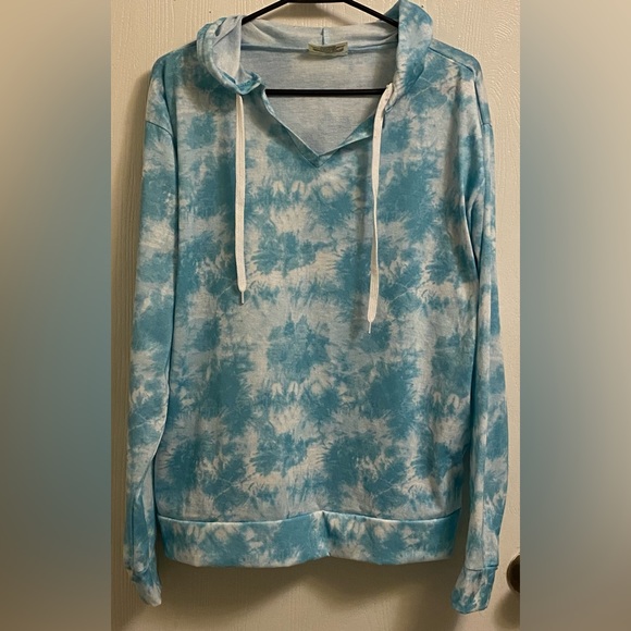 Bobbie Brooks Plus Size 1x Tye-Dyed Lightweight Hoodie - Picture 3 of 4